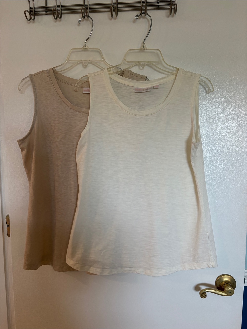 Belle by Kim Gravel Scoop Neck Tank Duo — Cream and Tan 2 tank tops size M